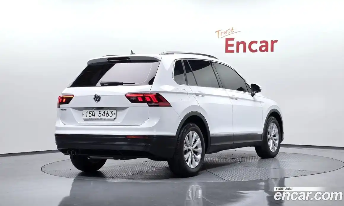 Volkswagen Tiguan 2018 2.0 гидро в Москве № 1293874, фото 2
