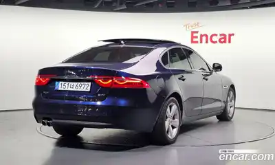 Jaguar XF 2018 2.0 гидро в Москве № 1295098, миниатюра 2