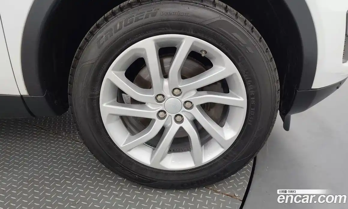 Land Rover Discovery Sport 2016 2.0 гидро в Москве № 154809, фото 5