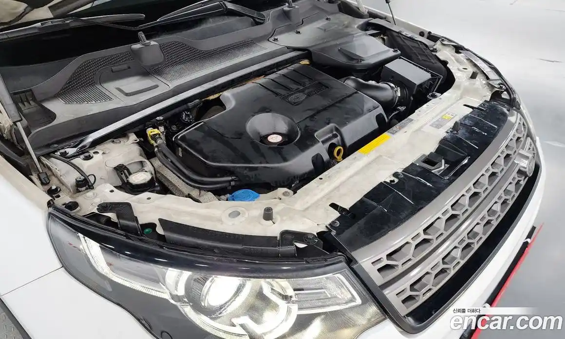 Land Rover Discovery Sport 2016 2.0 гидро в Москве № 154809, фото 6