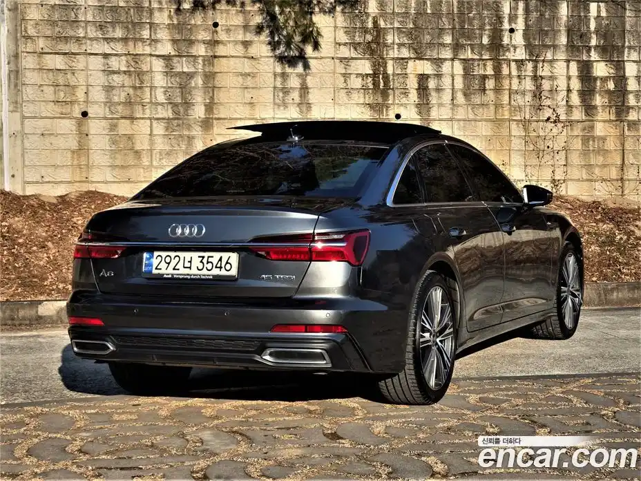 Audi A6 2022 2.0 гидро в Москве № 156355, фото 2