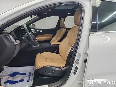 Volvo XC60 2021 2.0 гидро в Москве № 164827, миниатюра 11