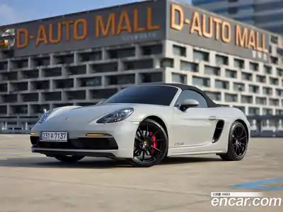 Porsche 718, 2022