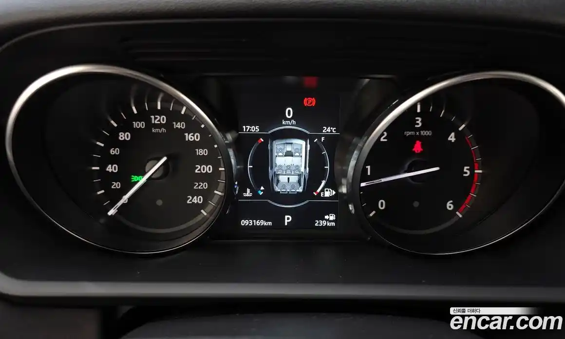Land Rover Discovery 2018 2.0 гидро в Москве № 166364, фото 8