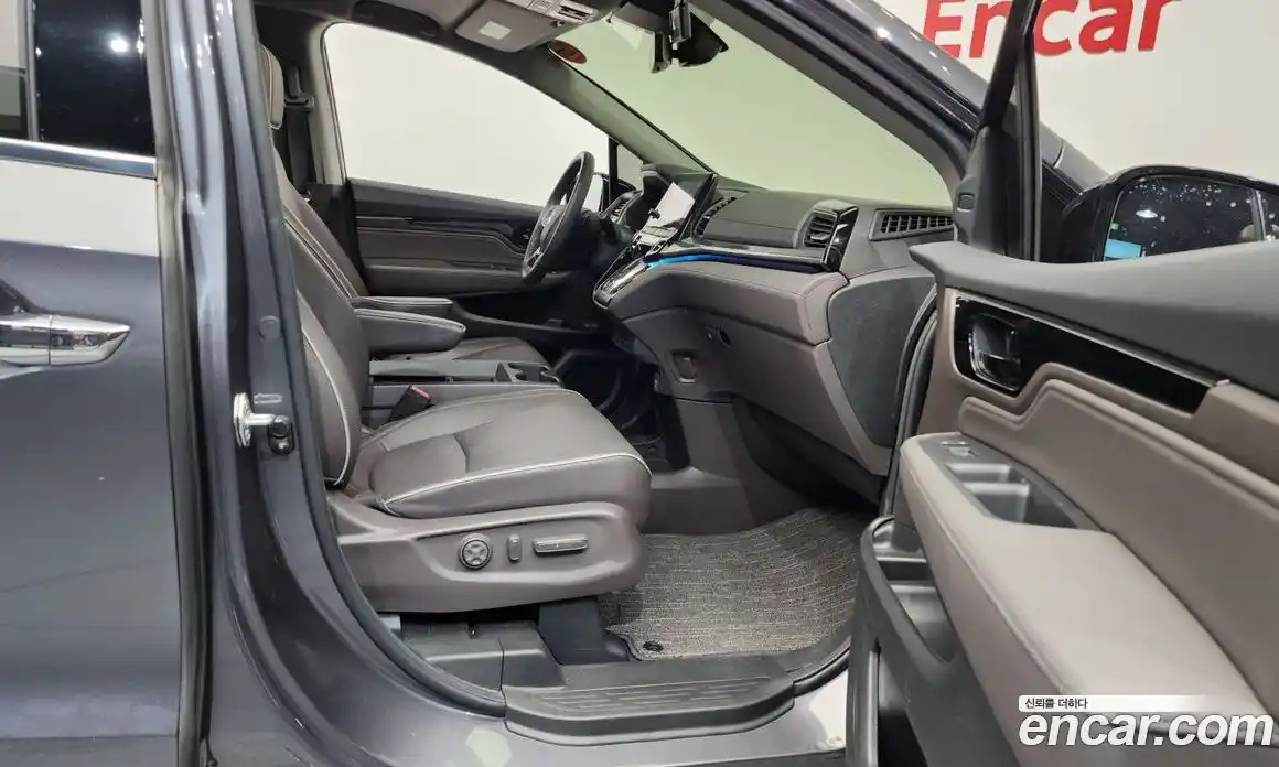 Honda Odyssey 2023 3.5 гидро в Москве № 170431, фото 11