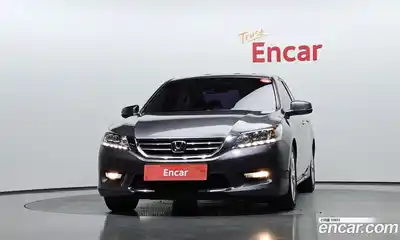 Honda Accord 2014 2.4 гидро в Москве № 170587, миниатюра 3