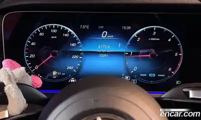 Mercedes-Benz CLS-Class 2022 2.0 гидро в Москве № 179587, миниатюра 7