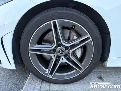 Mercedes-Benz CLS-Class 2022 2.0 гидро в Москве № 179587, миниатюра 9
