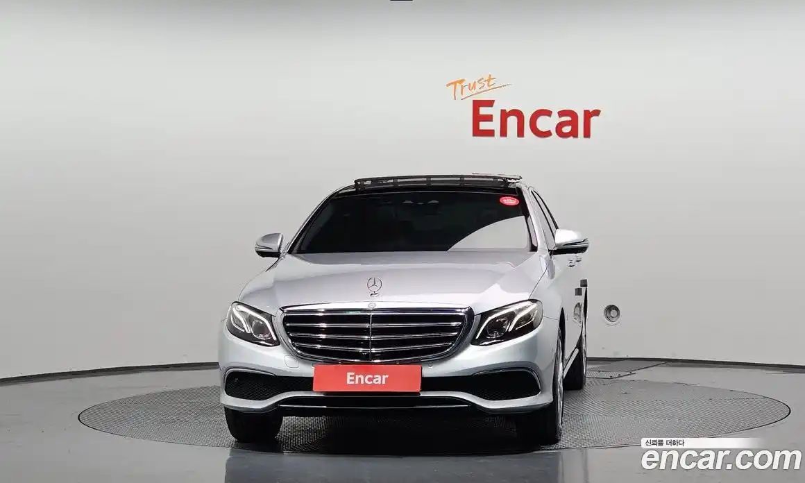 Mercedes-Benz E-Class 2017 2.0 гидро в Москве № 194991, фото 3