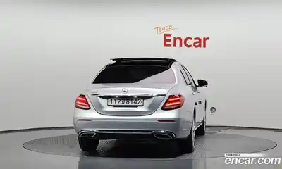 Mercedes-Benz E-Class 2017 2.0 гидро в Москве № 194991, миниатюра 4