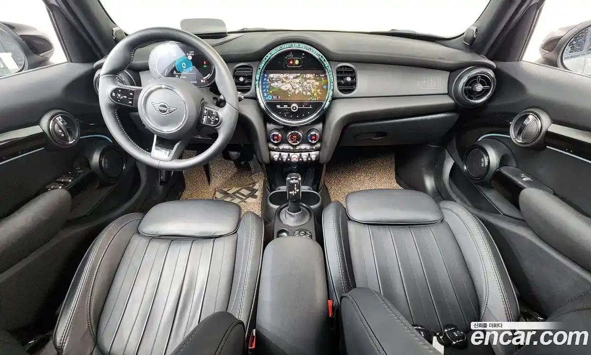 Mini Cooper 2024 2.0 гидро в Москве № 214185, фото 7