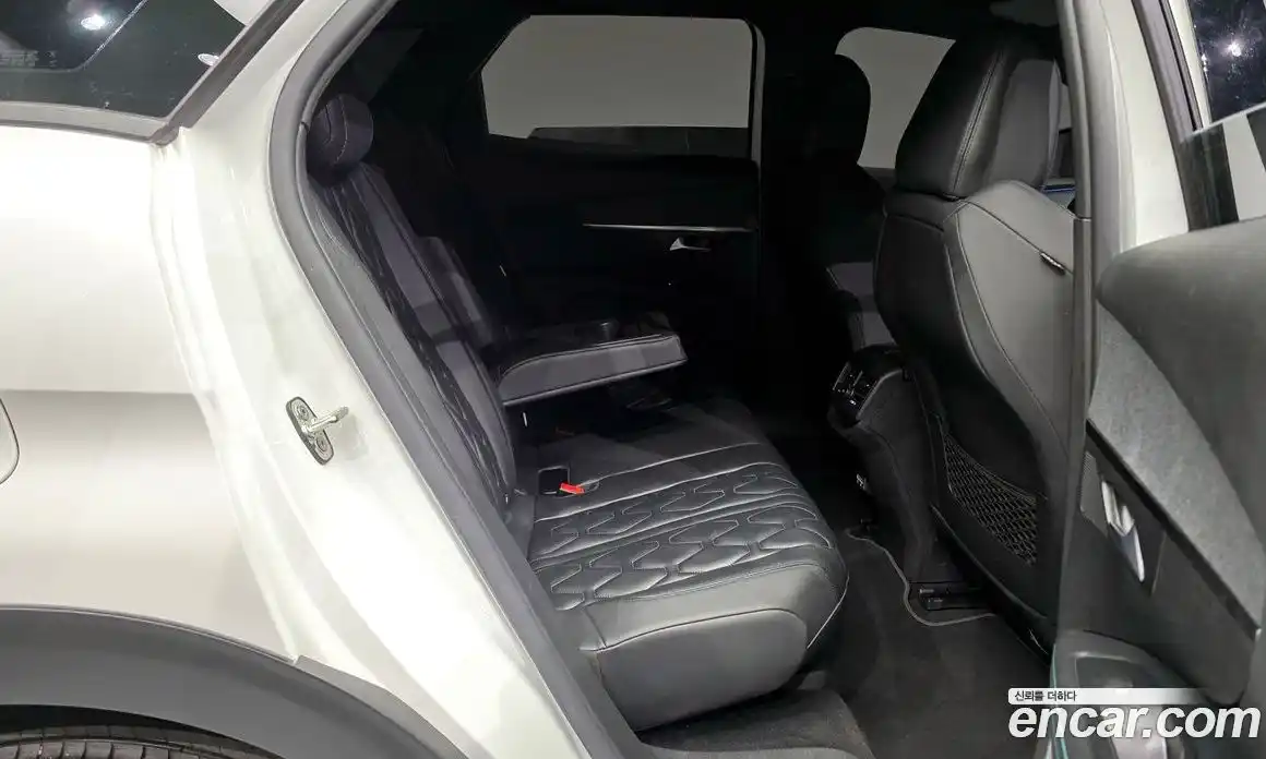 Peugeot 3008 2024 1.2 гидро в Москве № 256228, фото 12