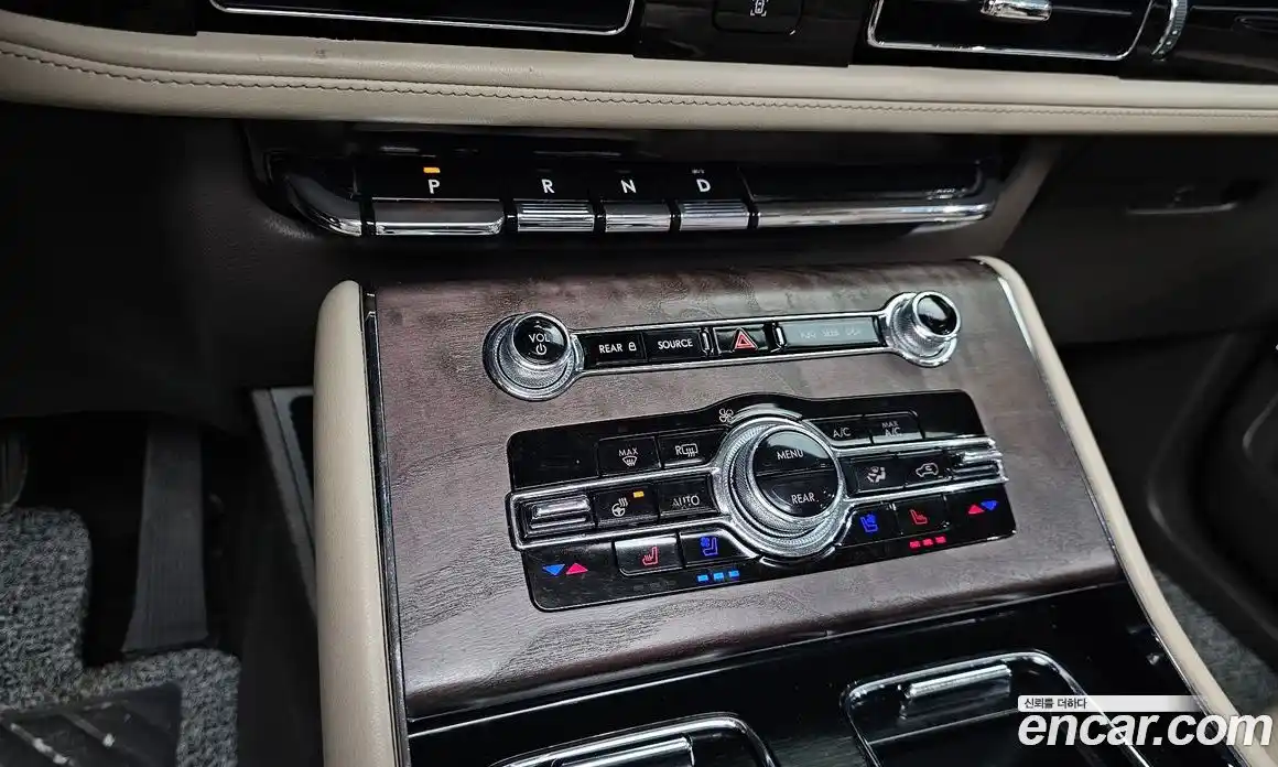 Lincoln Aviator 2020 3.0 гидро в Москве № 282555, фото 9