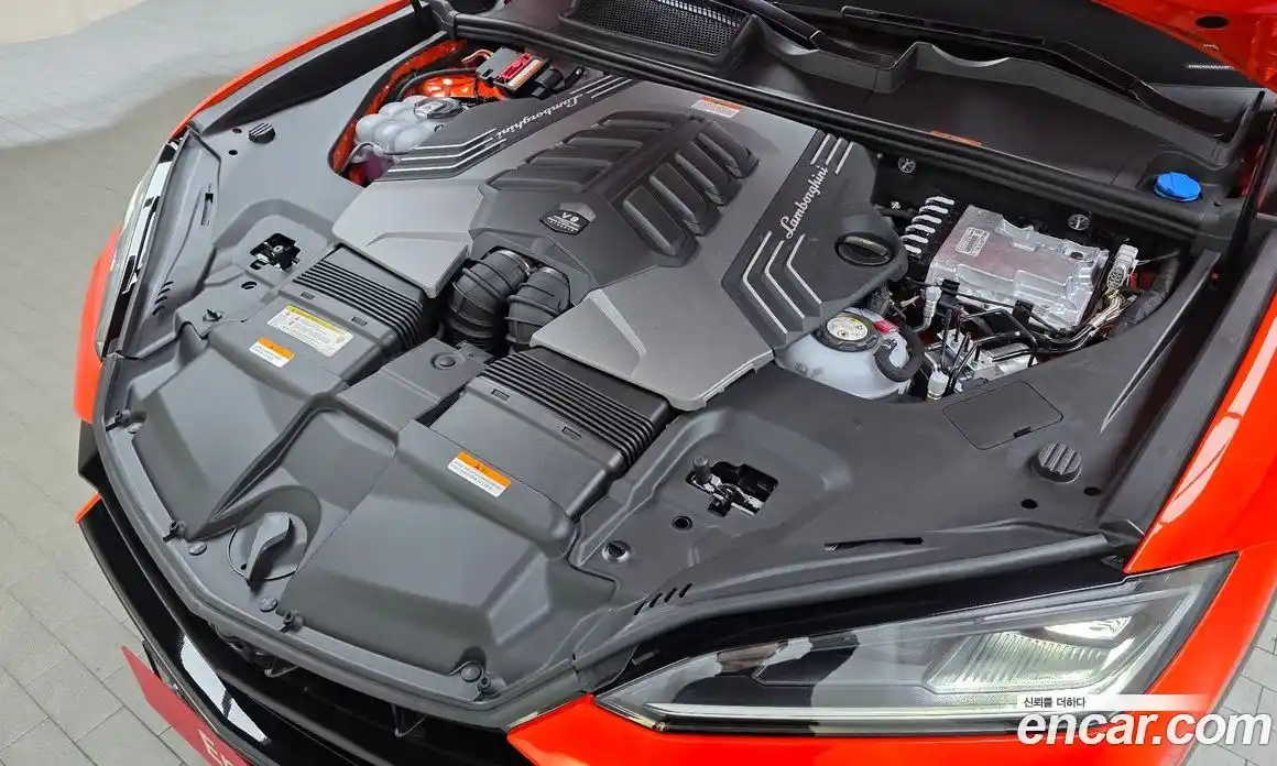 Lamborghini Urus 2025 4.0 гидро в Москве № 320706, фото 6