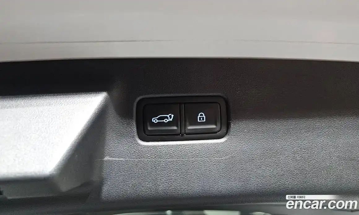 Hyundai Santa Fe 2023 1.6 гидро, фото 20