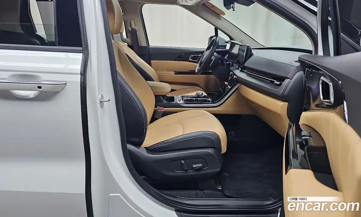 Kia Canival 2023 2.2 гидро в Москве № 121182, фото 11