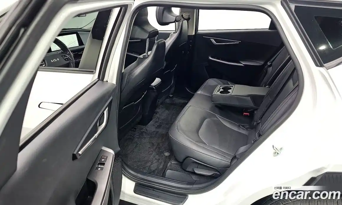 Kia EV6 2022 0.1 гидро в Москве № 121648, фото 11
