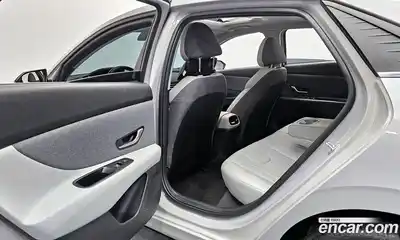 Hyundai Avante 2022 1.6 гидро в Москве № 1244752, миниатюра 11