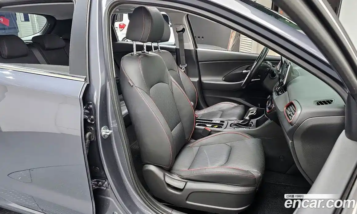 Hyundai i30 2018 1.6 гидро в Москве № 1244756, фото 12