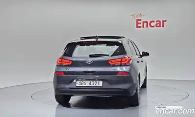 Hyundai i30 2018 1.6 гидро в Москве № 1244756, миниатюра 4
