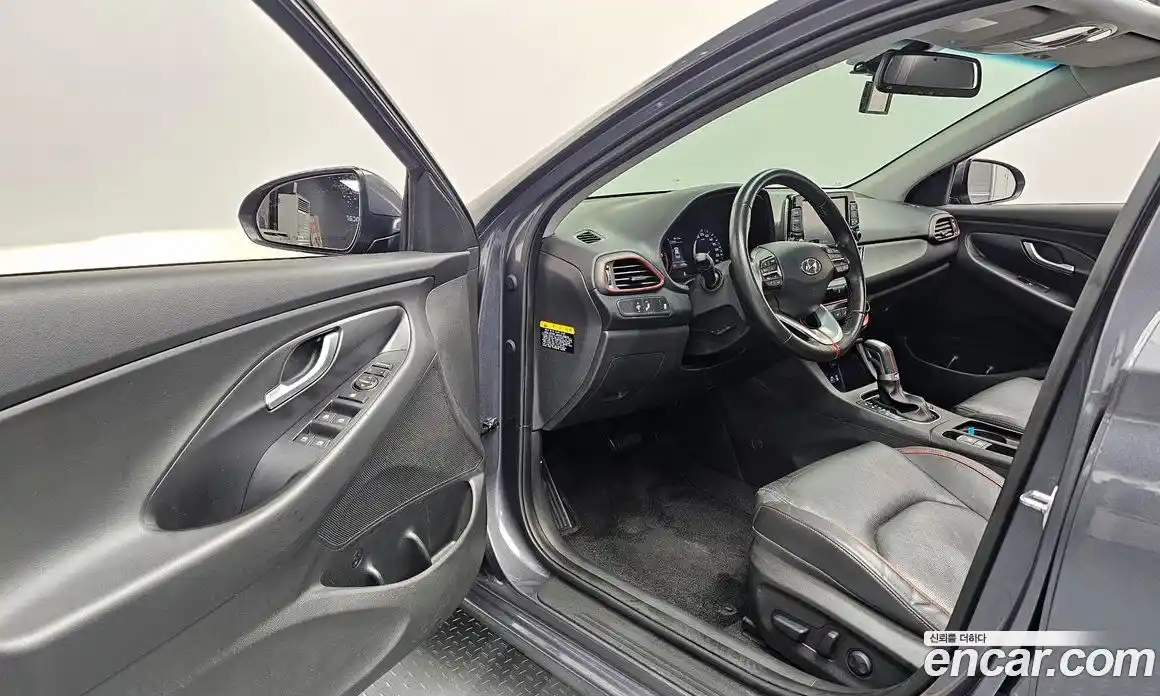 Hyundai i30 2018 1.6 гидро в Москве № 1244756, фото 10