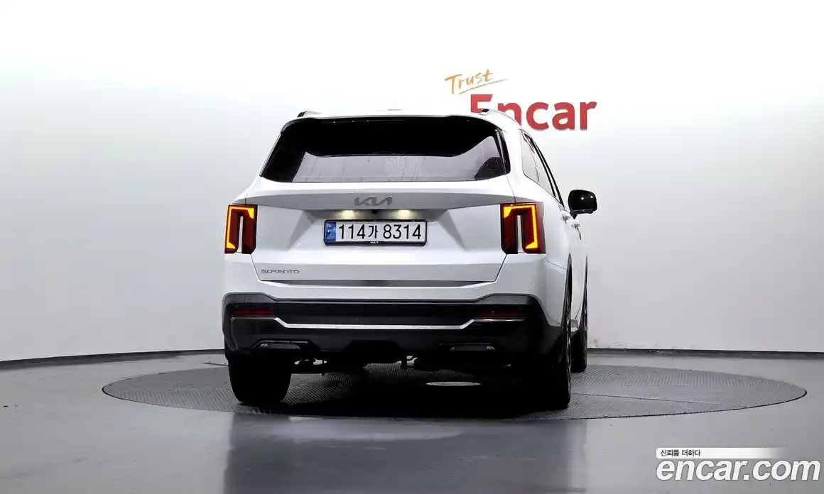 Kia Sorento 2023 2.5 гидро в Москве № 1244867, фото 4