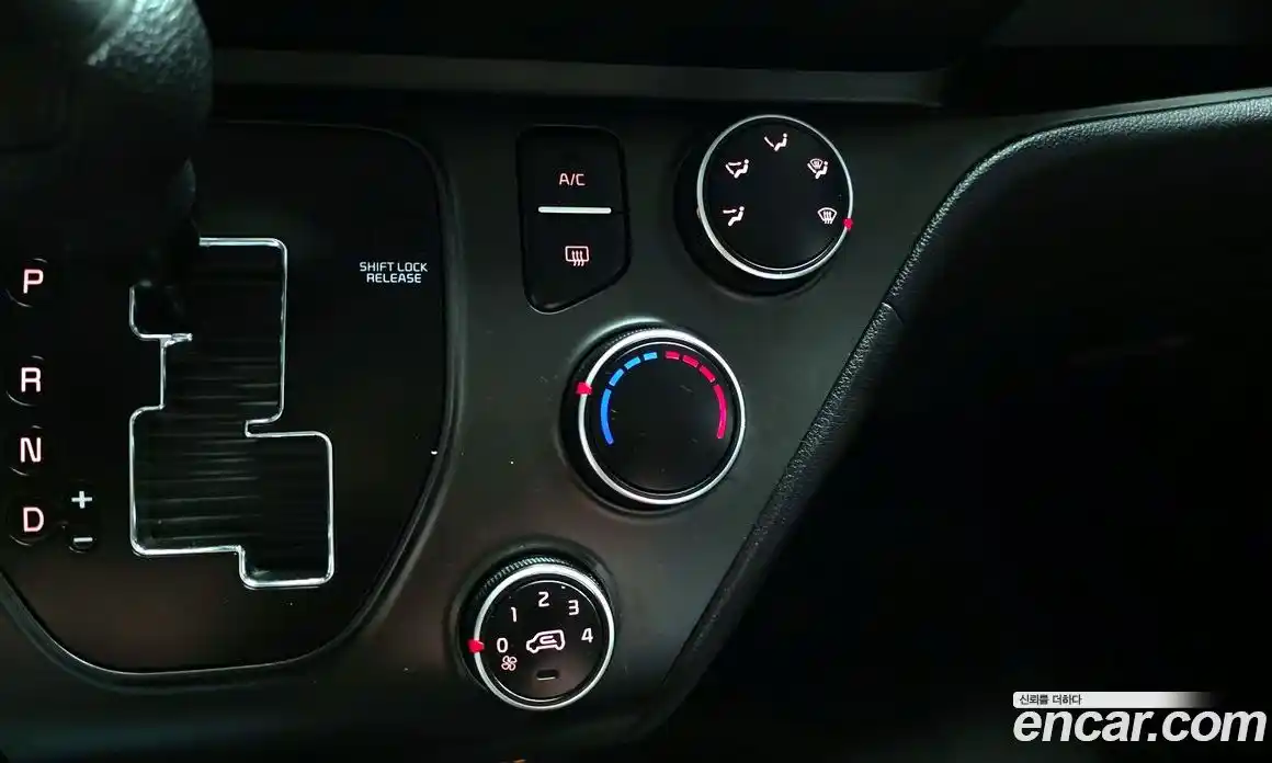 Kia Ray 2024 1.0 Автомат в Москве № 1244984, фото 15