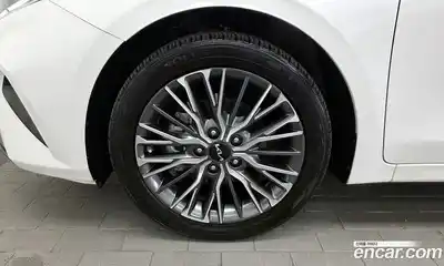 Kia K3 2023 1.6 гидро в Москве № 1245136, миниатюра 5