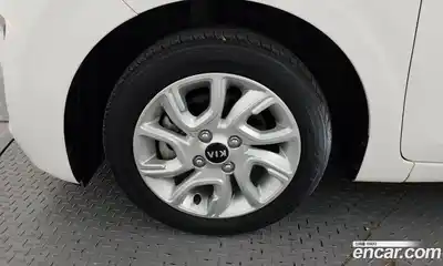 Kia Morning 2019 1.0 Автомат в Москве № 1245149, миниатюра 5