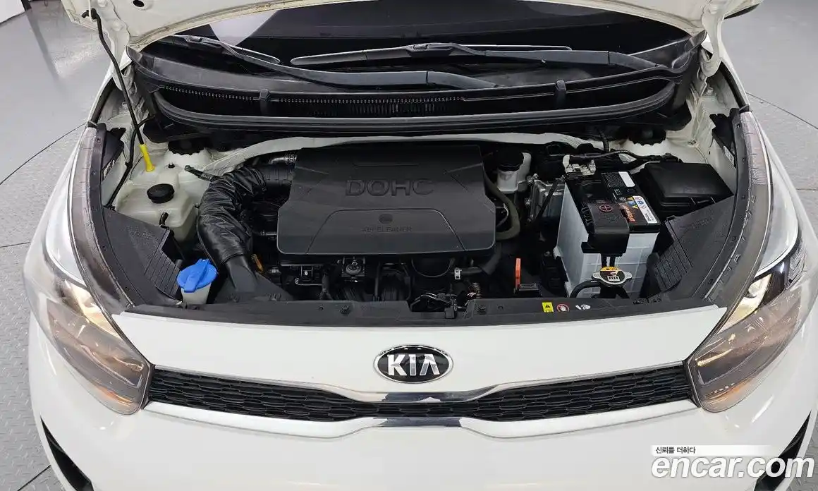 Kia Morning 2019 1.0 Автомат в Москве № 1245149, фото 6