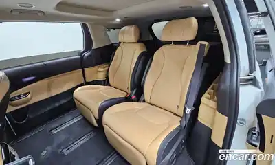 Kia Canival 2023 3.5 гидро в Москве № 1245282, миниатюра 11