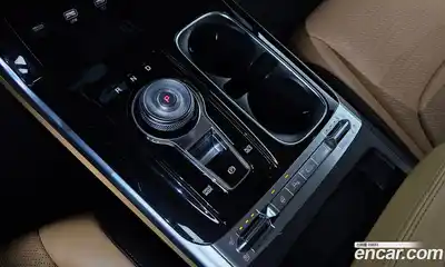 Kia Canival 2023 3.5 гидро в Москве № 1245282, миниатюра 9