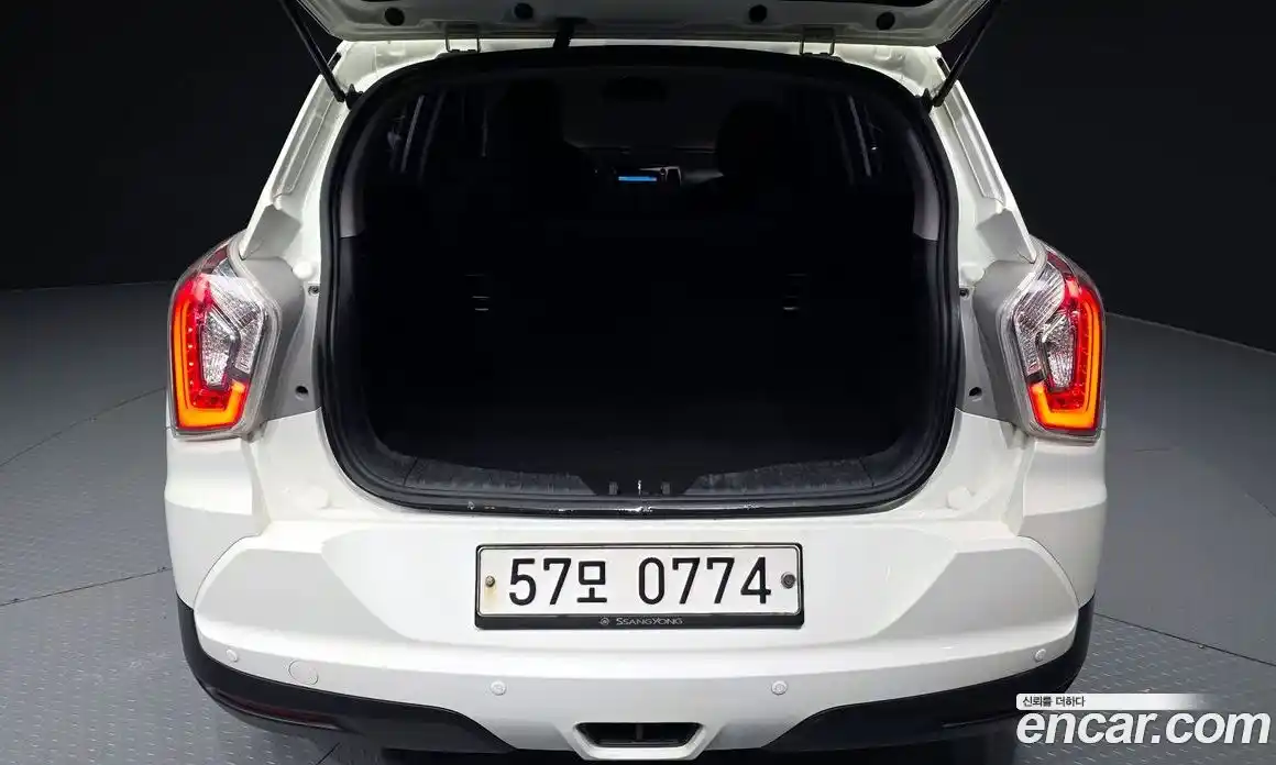 SsangYong TIBOLI 2016 1.6 Автомат в Москве № 1246274, фото 20