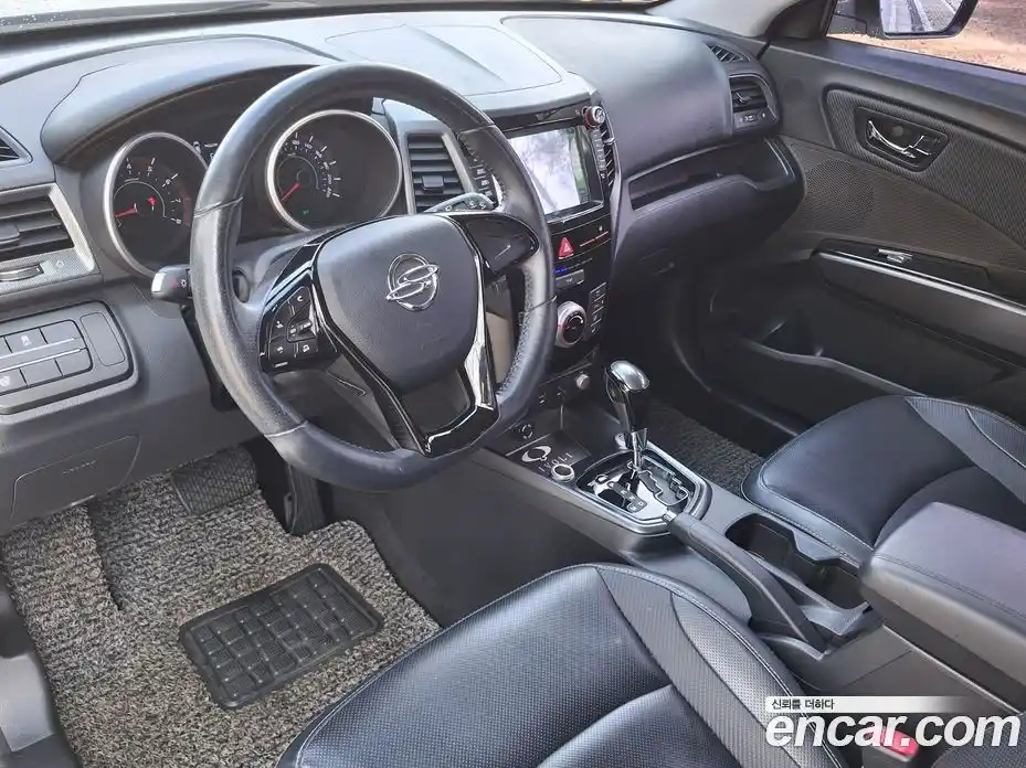 SsangYong TIBOLI 2016 1.6 Автомат в Москве № 1246426, фото 19