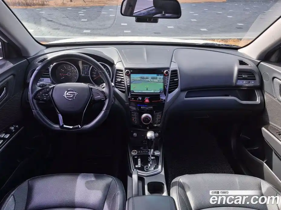 SsangYong TIBOLI 2016 1.6 Автомат в Москве № 1246426, фото 8