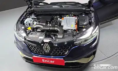 Renault Arkana 2024 1.6 гидро в Москве № 1247123, миниатюра 6