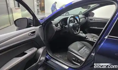 Renault Arkana 2024 1.6 гидро в Москве № 1247123, миниатюра 10