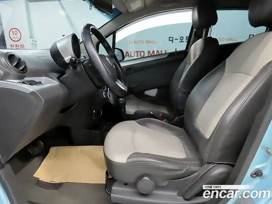 Chevrolet Spark 2011 1.0 гидро в Москве № 1247188, фото 10