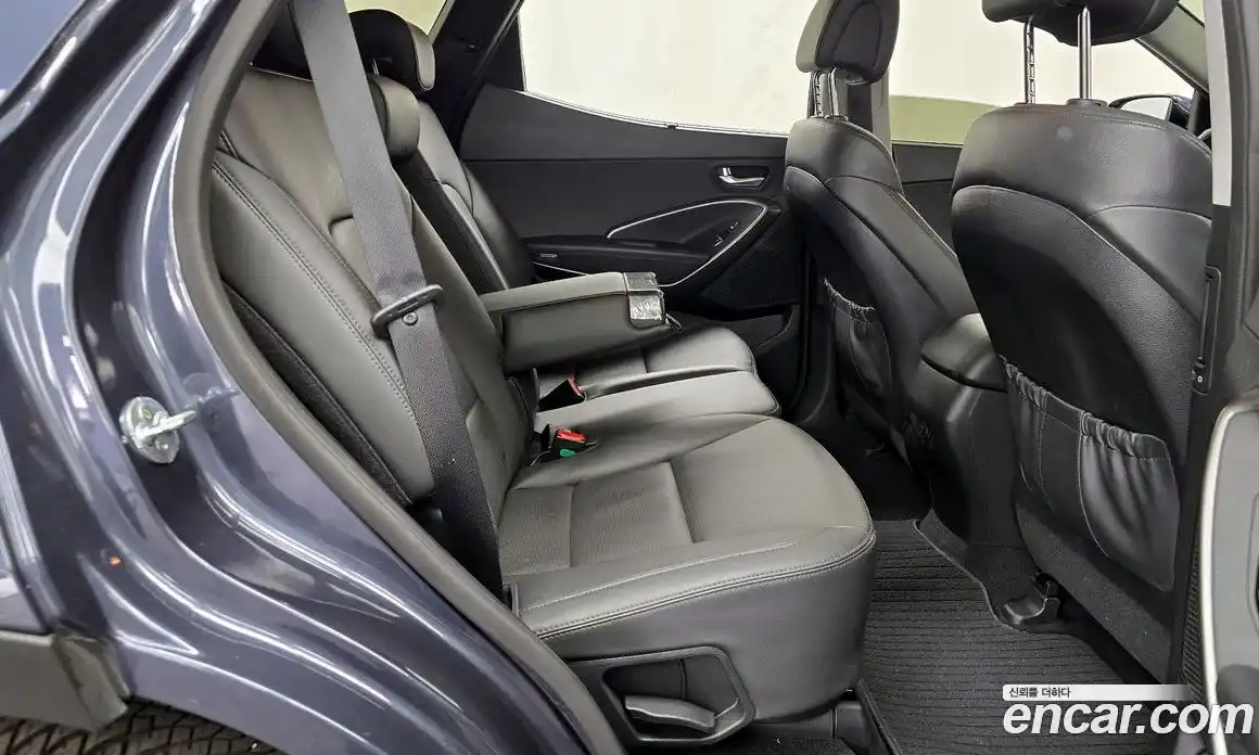 Hyundai Santa Fe 2016 2.0 гидро в Москве № 1247856, фото 12