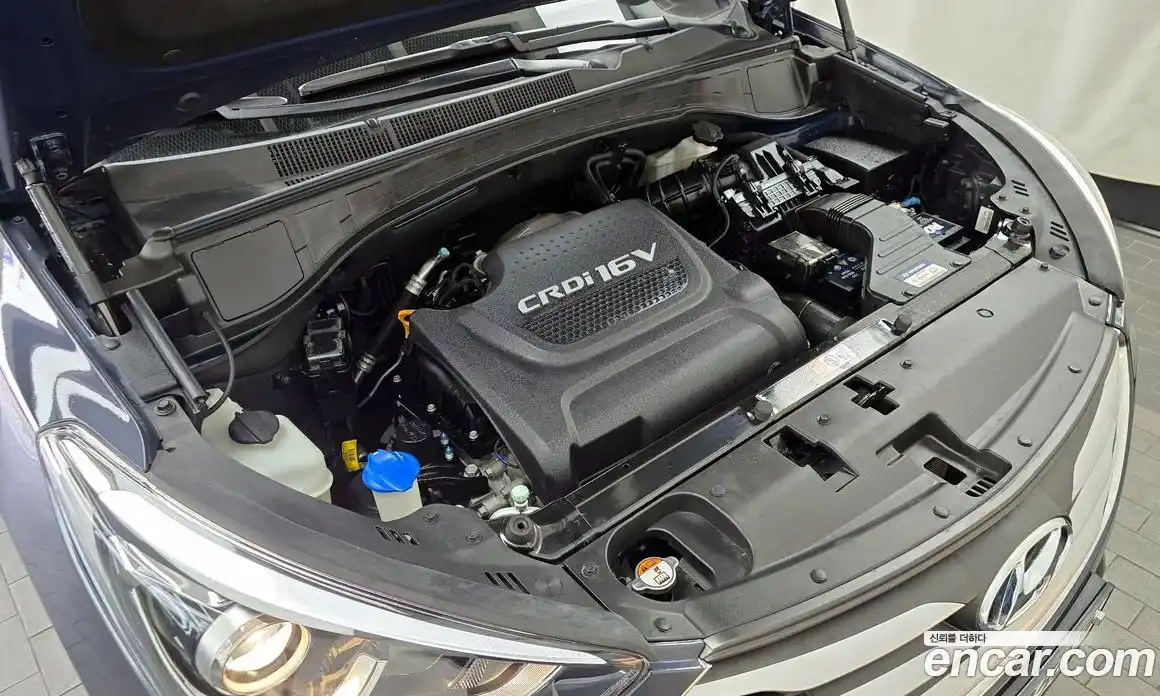 Hyundai Santa Fe 2016 2.0 гидро в Москве № 1247856, фото 6