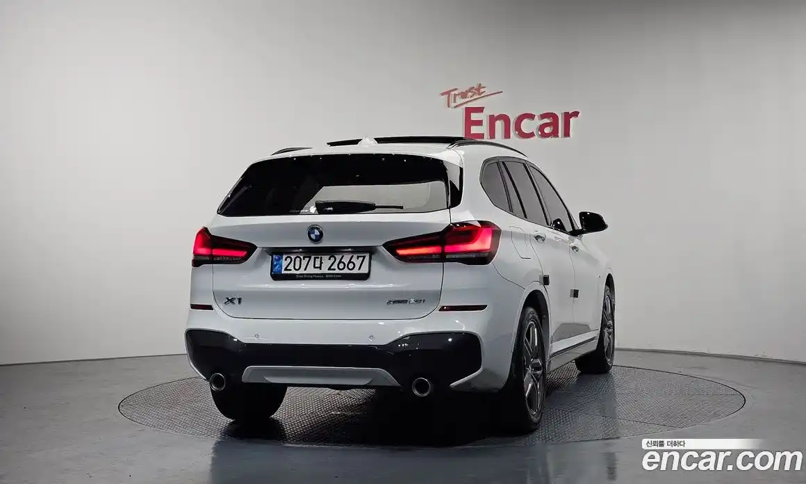 BMW X1 2022 2.0 гидро в Москве № 1247952, фото 4