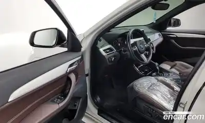 BMW X1 2022 2.0 гидро в Москве № 1247952, миниатюра 10
