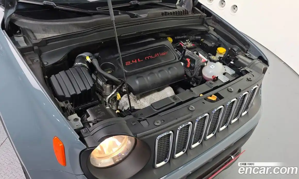 Jeep Renegade 2017 2.4 гидро в Москве № 1248061, фото 6