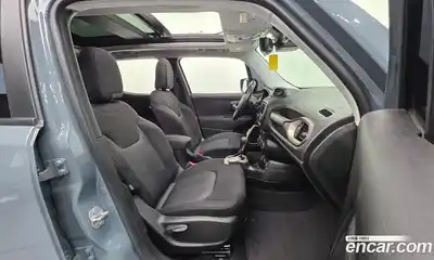 Jeep Renegade 2017 2.4 гидро в Москве № 1248061, миниатюра 10