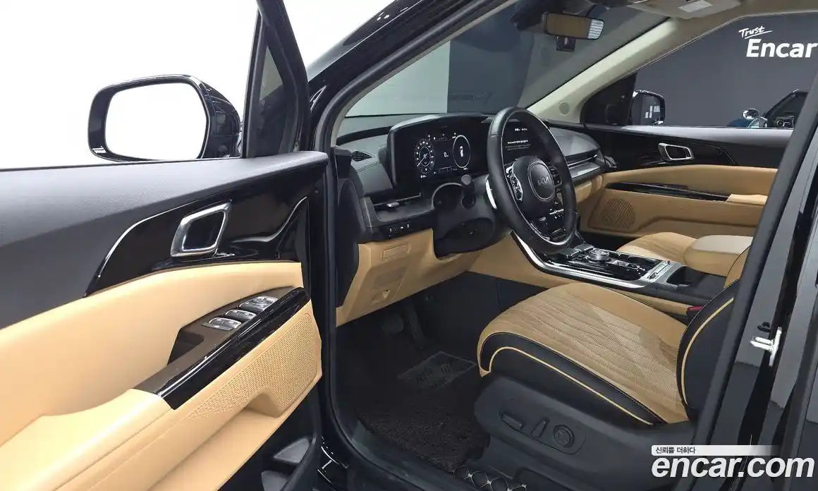 Kia Canival 2023 2.2 Автомат в Москве № 1248191, фото 11