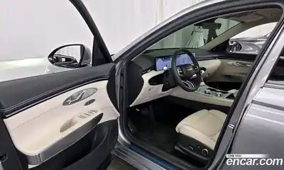 Genesis GV70 2024 2.5 гидро в Москве № 1248385, миниатюра 10