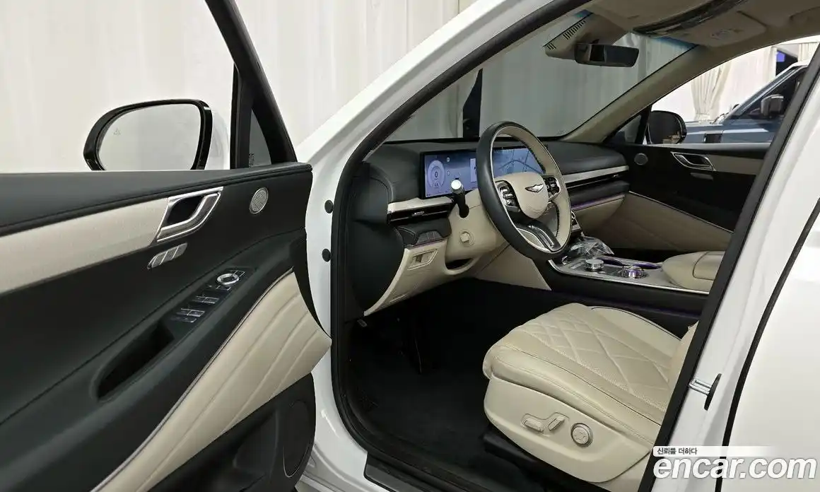 Genesis GV80 2024 2.5 Автомат в Москве № 1248392, фото 10