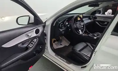 Mercedes-Benz C-Class 2018 2.1 гидро в Москве № 1249132, миниатюра 11