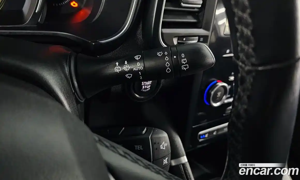 Renault QM6 2017 2.0 гидро в Москве № 1249343, фото 17