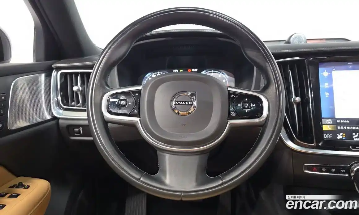 Volvo V60 2020 2.0 гидро в Москве № 1250139, фото 13